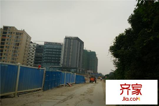 藍(lán)潤(rùn)棠湖春天V客施工現(xiàn)場(chǎng)圖（2015.10.13）