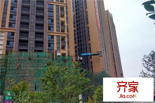 湟普國際湟座首批樓棟實景（2015.9.13）