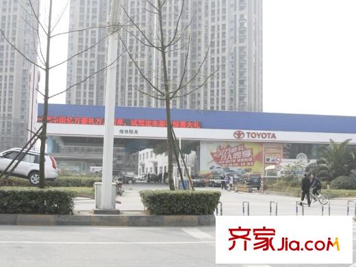 九龍倉時代上城臨時接待中心周邊豐田4S店