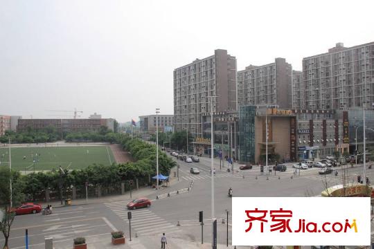 龍湖時(shí)代天街周邊學(xué)校