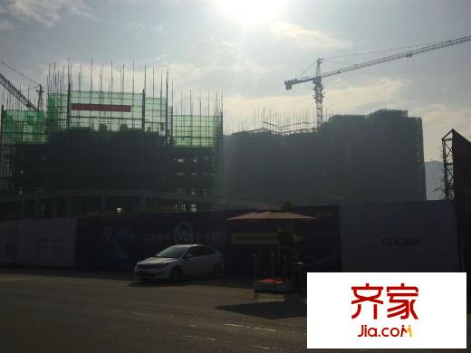 藍(lán)潤光華春天工程實(shí)景12.2
