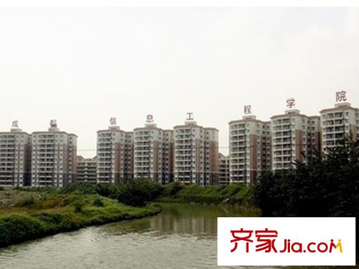 溫資金港中心周邊信息工程學(xué)院