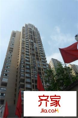 美聯(lián)國際公寓小區(qū)住宅外部實(shí)拍 （2015-3-30）