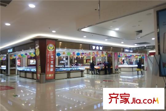 藍(lán)光圣菲悅城商場(chǎng)進(jìn)駐商家