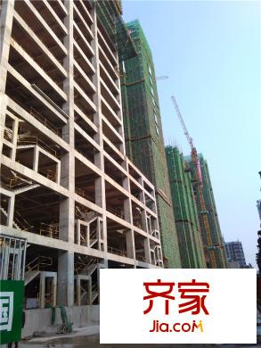 銀海中心項目整體主體（2015-12-25）