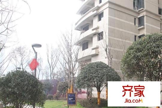 嘉年華青年城smart公寓