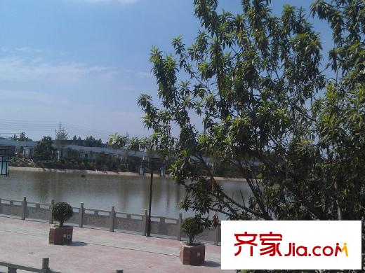 藍(lán)潤華府春天龍港國際生態(tài)公園