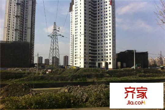 萬(wàn)科金域緹香樓棟修建情況（2015-3）