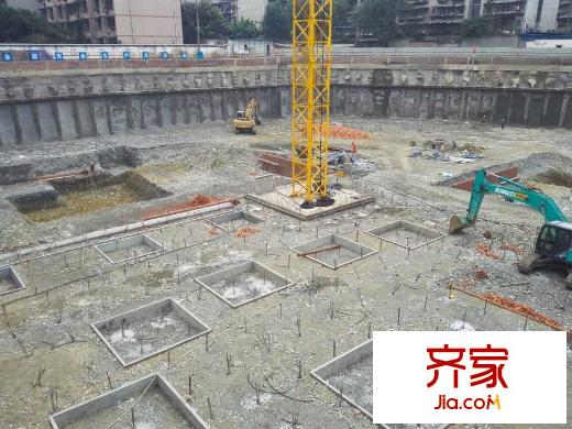 朝陽(yáng)朗香廣場(chǎng)工程進(jìn)度（2015-08）
