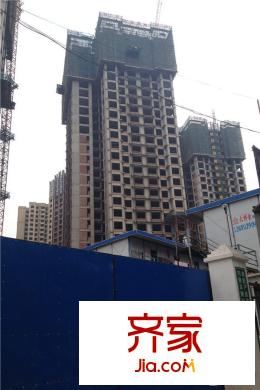潤揚(yáng)雙鐵廣場在建樓棟實拍（2015-9-18）