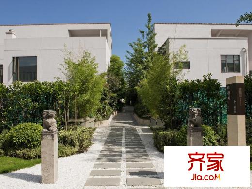 達(dá)觀山小區(qū)綠化（2013.07.22）