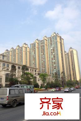 半山艾馬仕小區(qū)（2015-3-29）