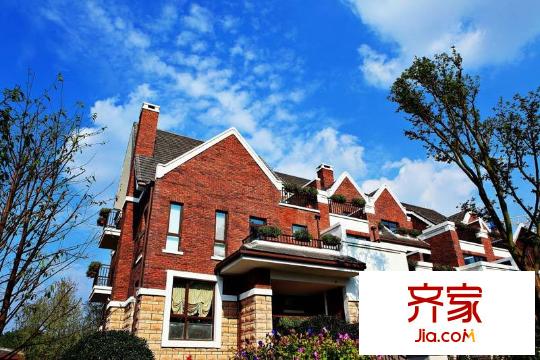 和泓半山樣板房外立面(2010-11)