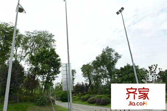 成都華僑城東岸項(xiàng)目實(shí)景（2015-3）