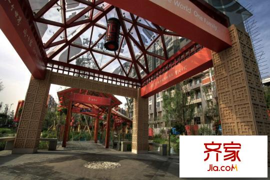 成都國奧村小區(qū)內(nèi)景觀實景（2015-12）