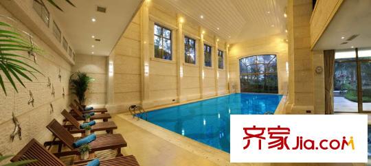 三盛翡儷山室內(nèi)恒溫游泳池