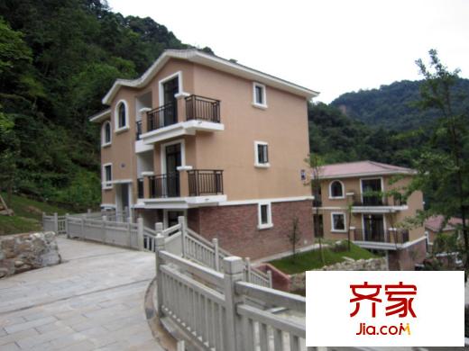 青城御龍灣項(xiàng)目實(shí)景（2014-8）