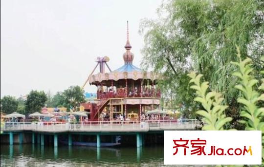 成都華僑城東岸:周邊