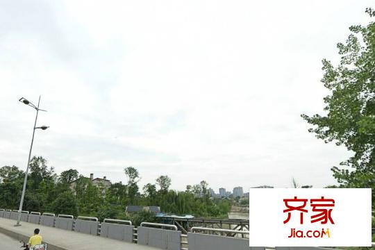 成都華僑城東岸項(xiàng)目實(shí)景（2015-3）