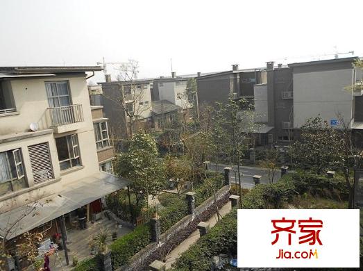 假日青城365宅院外景圖 