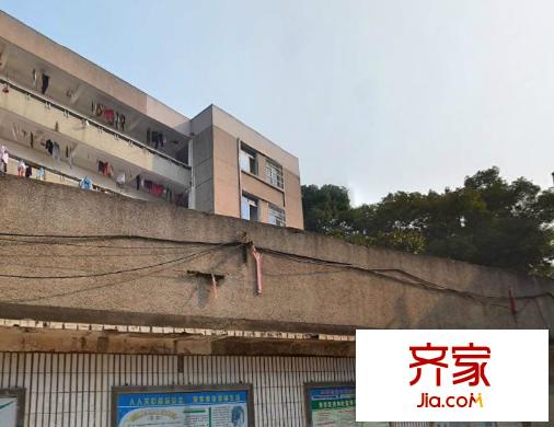 湖南師大張公嶺校區(qū)宿舍外景圖