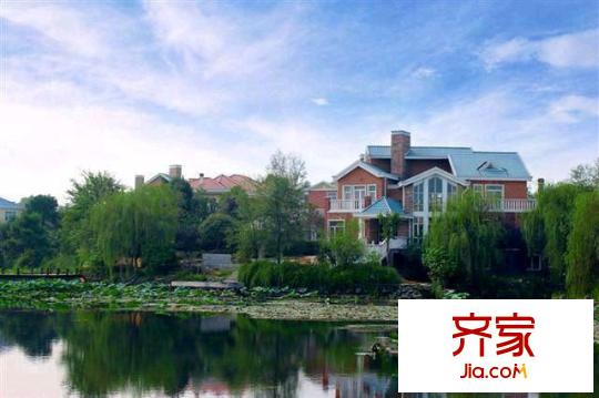 水印山城外景圖