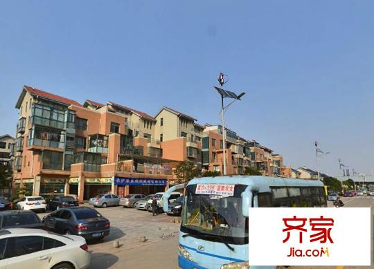 東業(yè)早安星城別墅外景圖