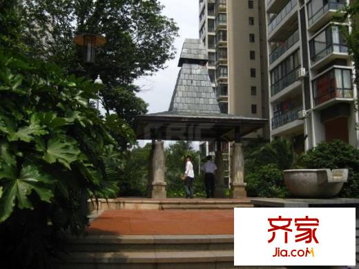 融科三萬(wàn)英尺外景圖