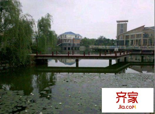 水印山城外景圖