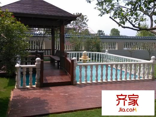 水印山城外景圖