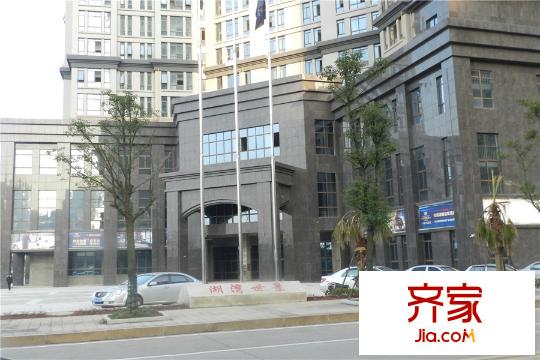 ID空間小區(qū)門口（2015.3.12）