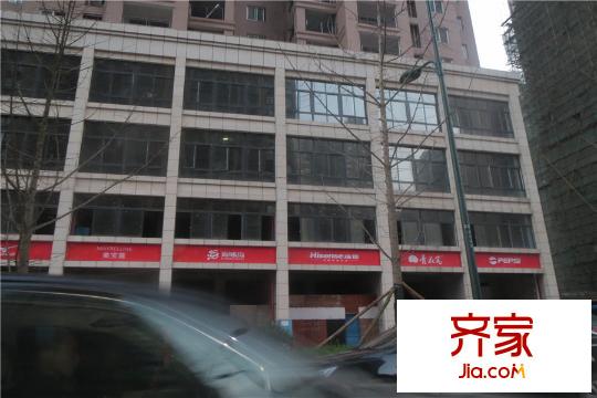 泊林晶城小區(qū)底商（2015.03.30）