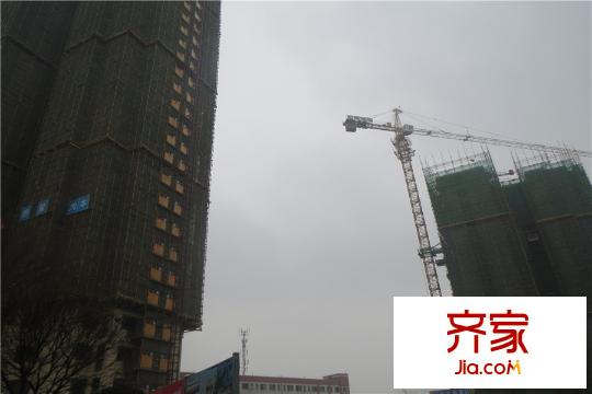 草莓街區(qū)在建樓棟（2015.3.28）