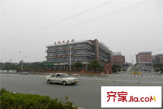 草莓街區(qū)周邊國防科大
