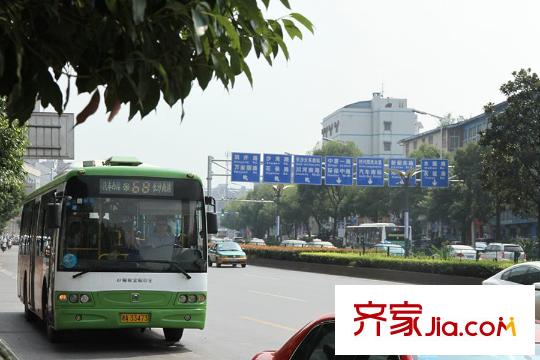 德茂公寓周邊馬路