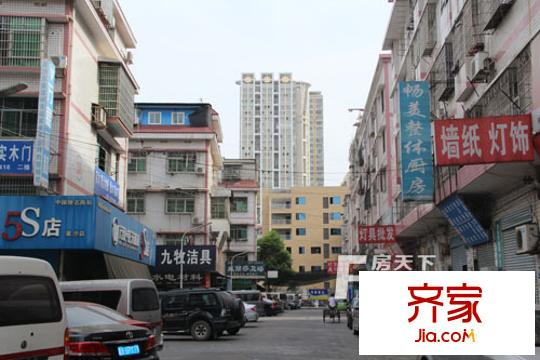眾鑫建材市場居民樓外景圖