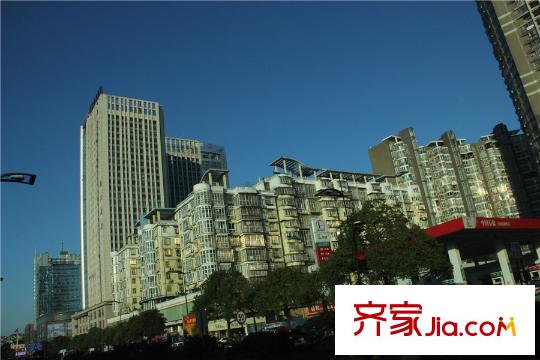 星隆國際廣場周邊加油站