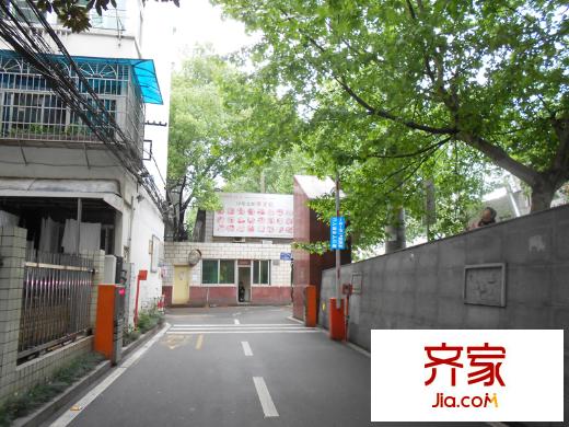 中南石油局單位房外景圖