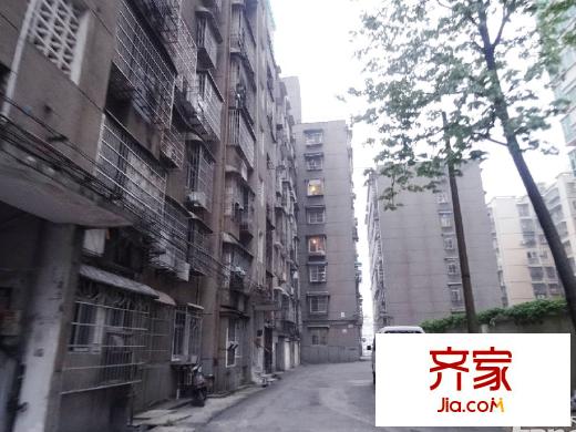 鍛壓小區(qū)外景圖