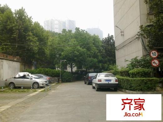 省生物藥廠宿舍外景圖