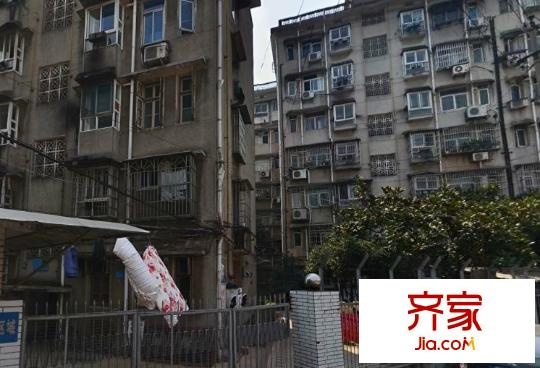送變電機(jī)關(guān)大院外景圖