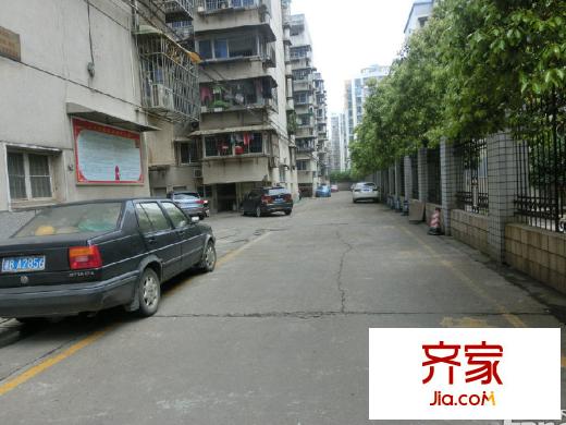 下民航宿舍外景圖