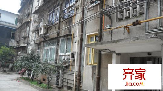 識(shí)字嶺輕工研究院宿舍外景圖