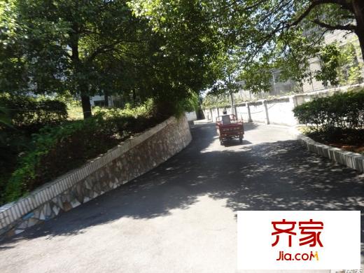 雨花區(qū)檢察院宿舍外景圖