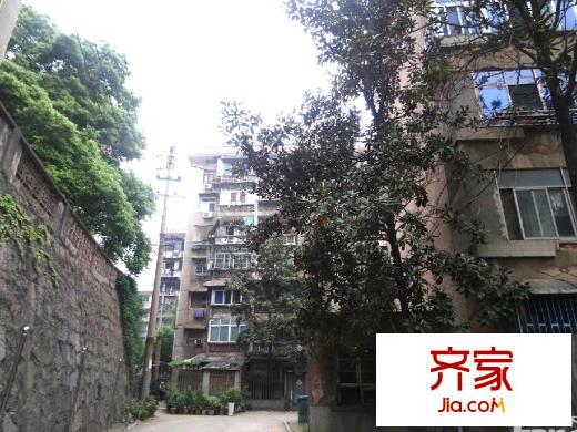 茶園坡送變電建設(shè)公司宿舍外景圖