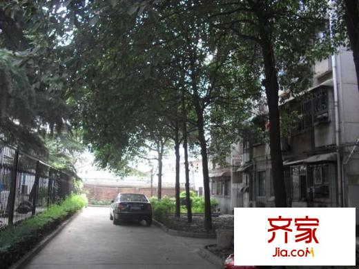 東屯渡移動(dòng)公司宿舍外景圖