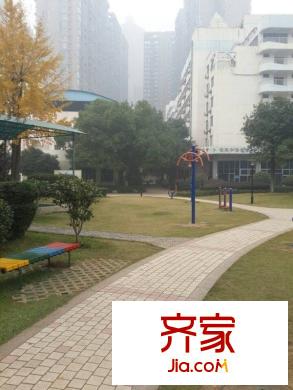 長(zhǎng)沙卷煙廠宿舍外景圖 