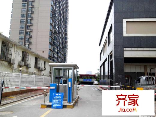 東岸城邦外景圖