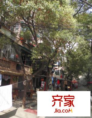 公交新村宿舍外景圖