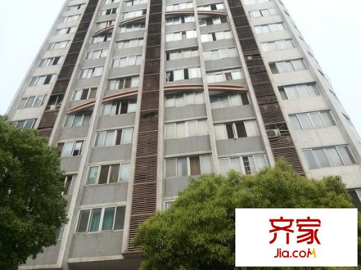 2076至高點外景圖
